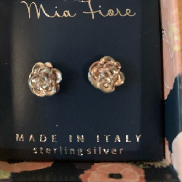 Mia Fiore Made in Italy Gold Over Sterling Silver Rose Earrings New - Picture 2 of 4